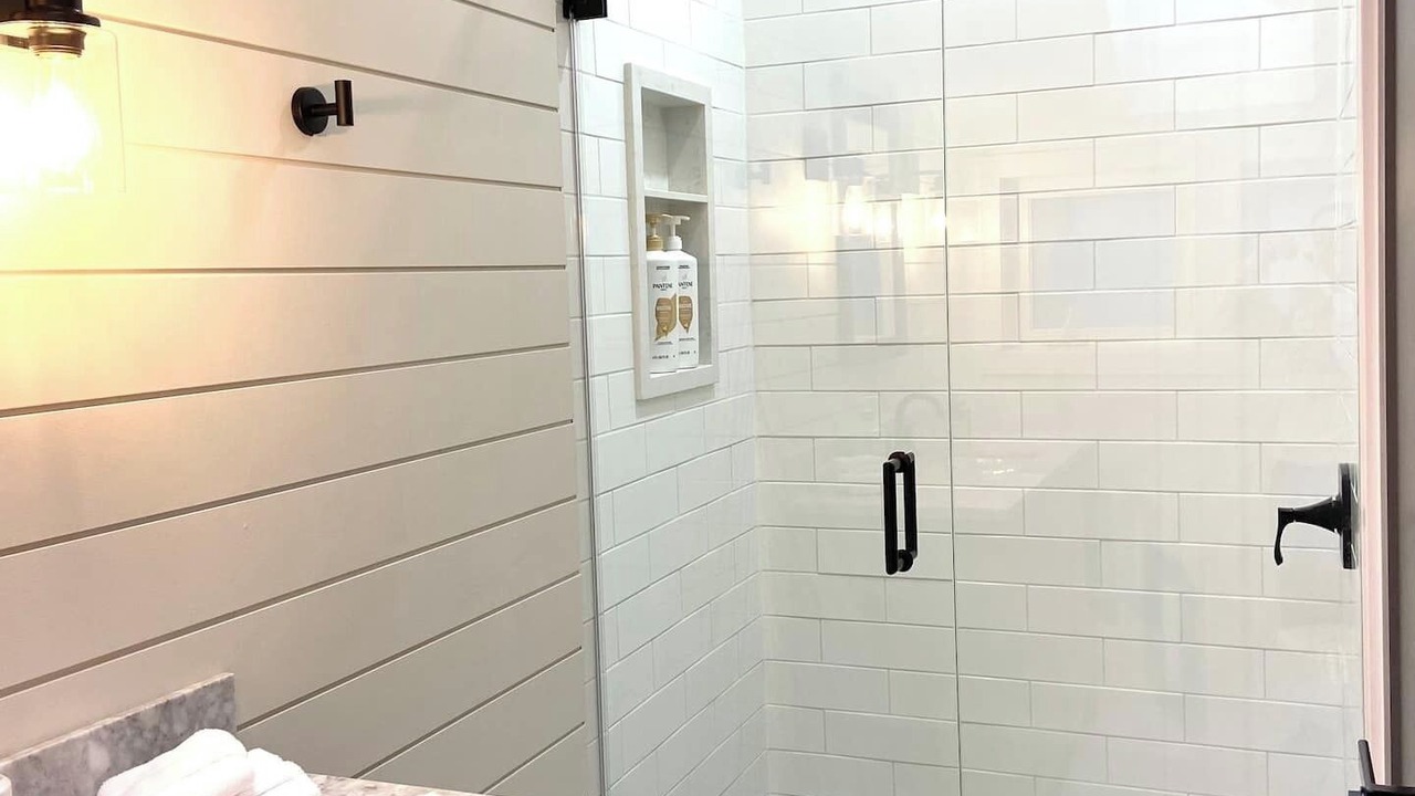 Photo of Bathroom in Washago