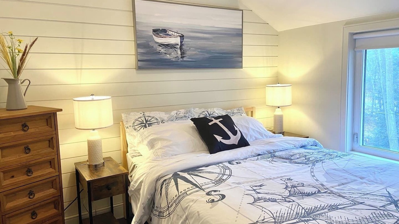 Photo of Bedroom in Washago