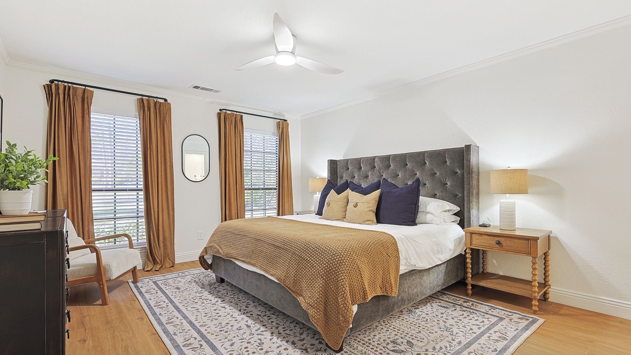 Photo of Bedroom in Grand Prairie