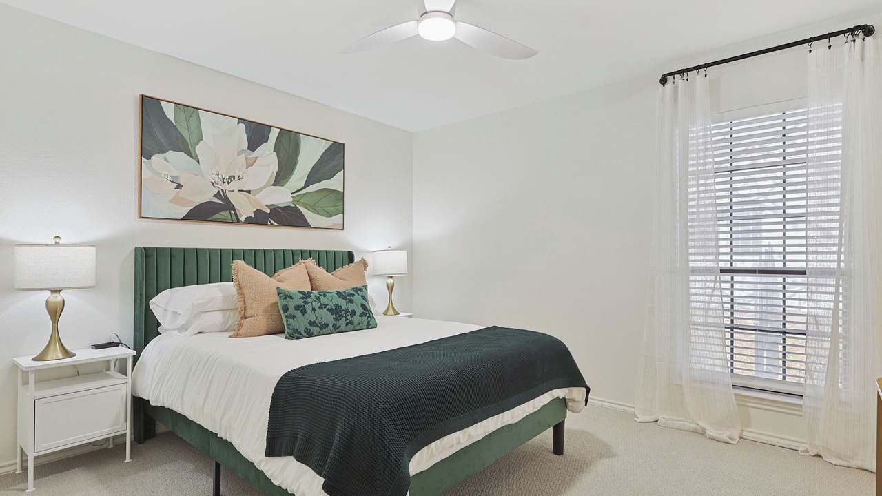 Photo of Bedroom in Grand Prairie