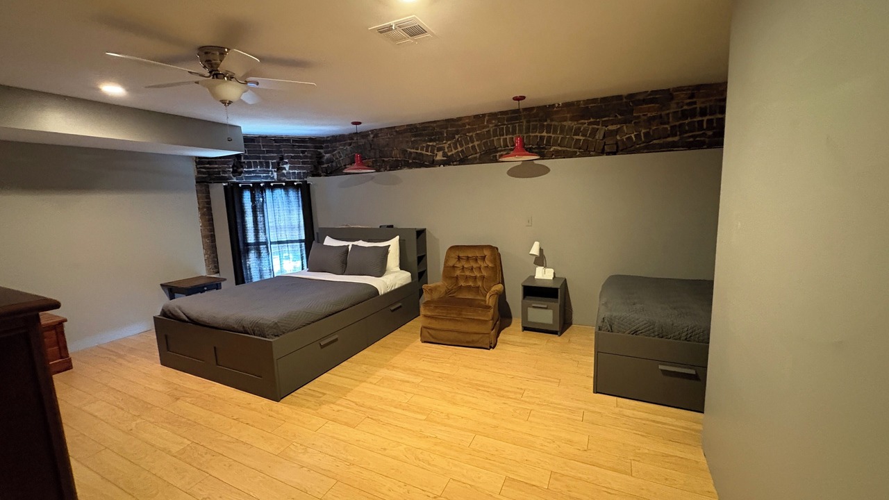 Photo of Bedroom in Fort Scott