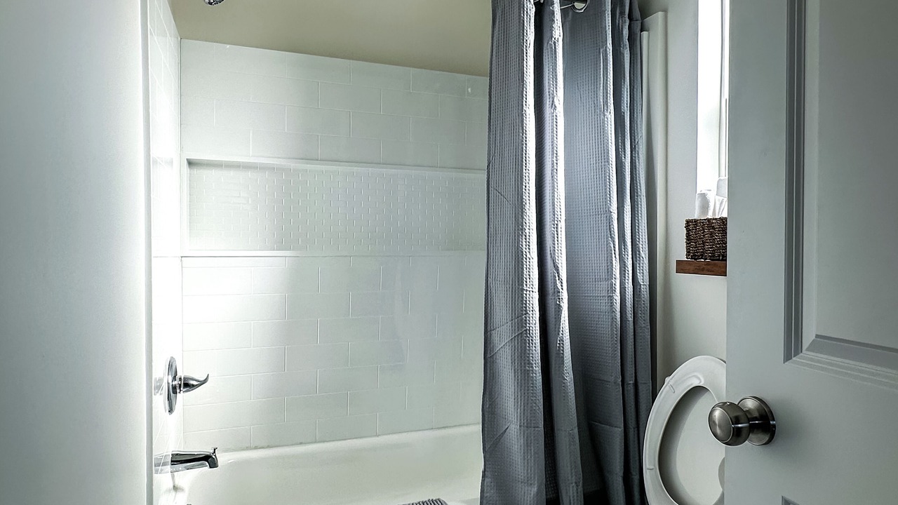 Photo of Bathroom in Historic Downtown Baton Rouge