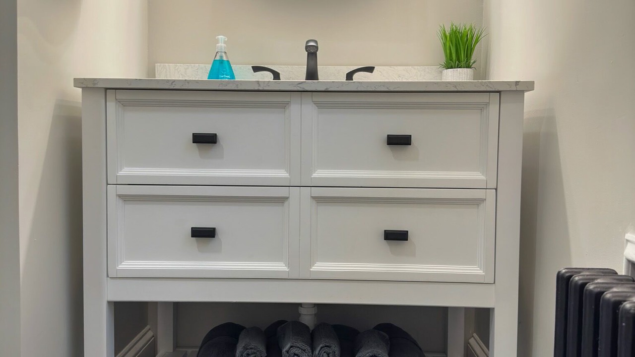 Photo of Others in Albany