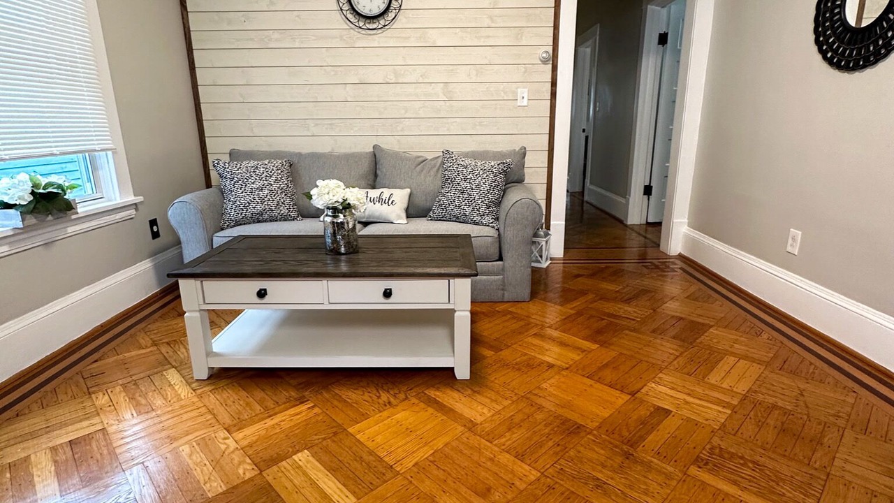 Photo of Others in Albany