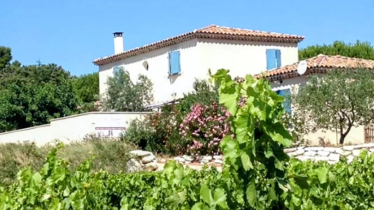 Photo of Outdoor in Tavel