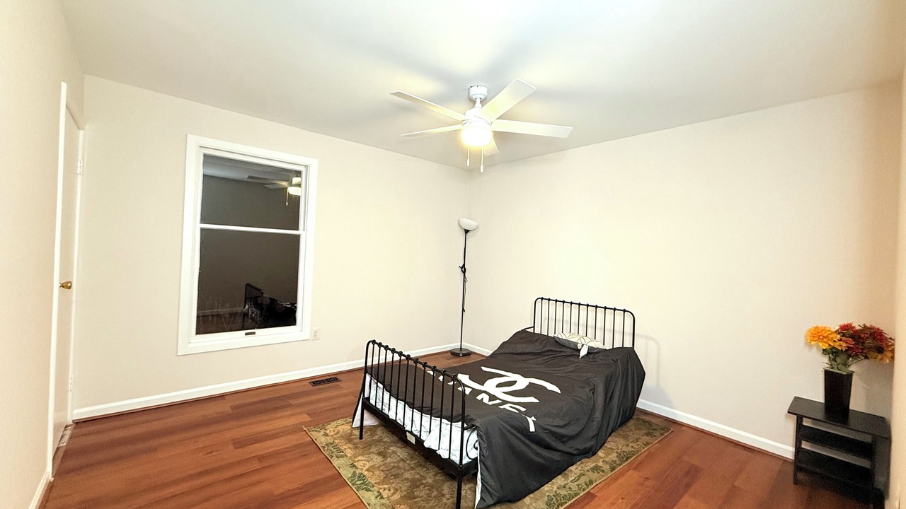 Photo of Bedroom in Haywood