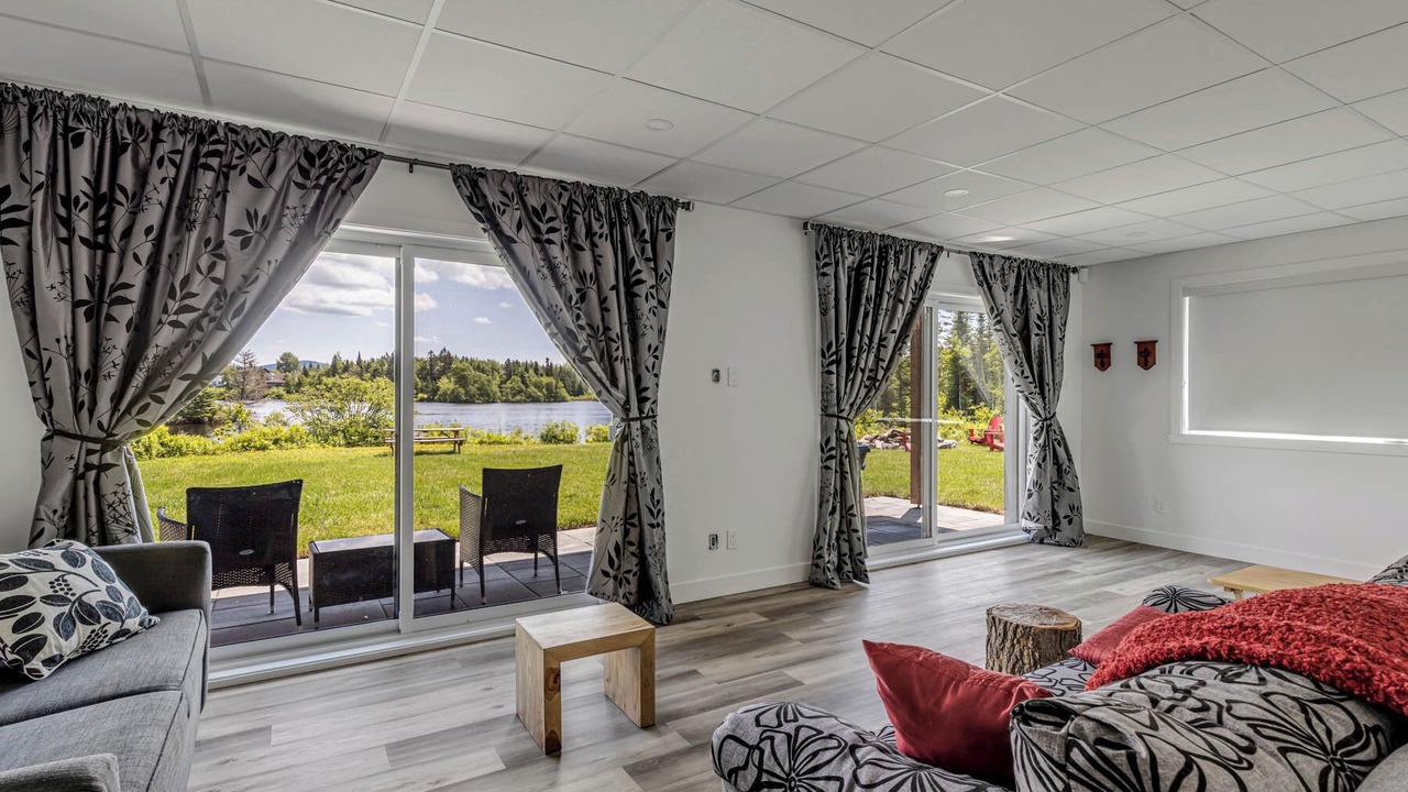 Photo of Livingroom in Saint-Brigitte-de-Laval