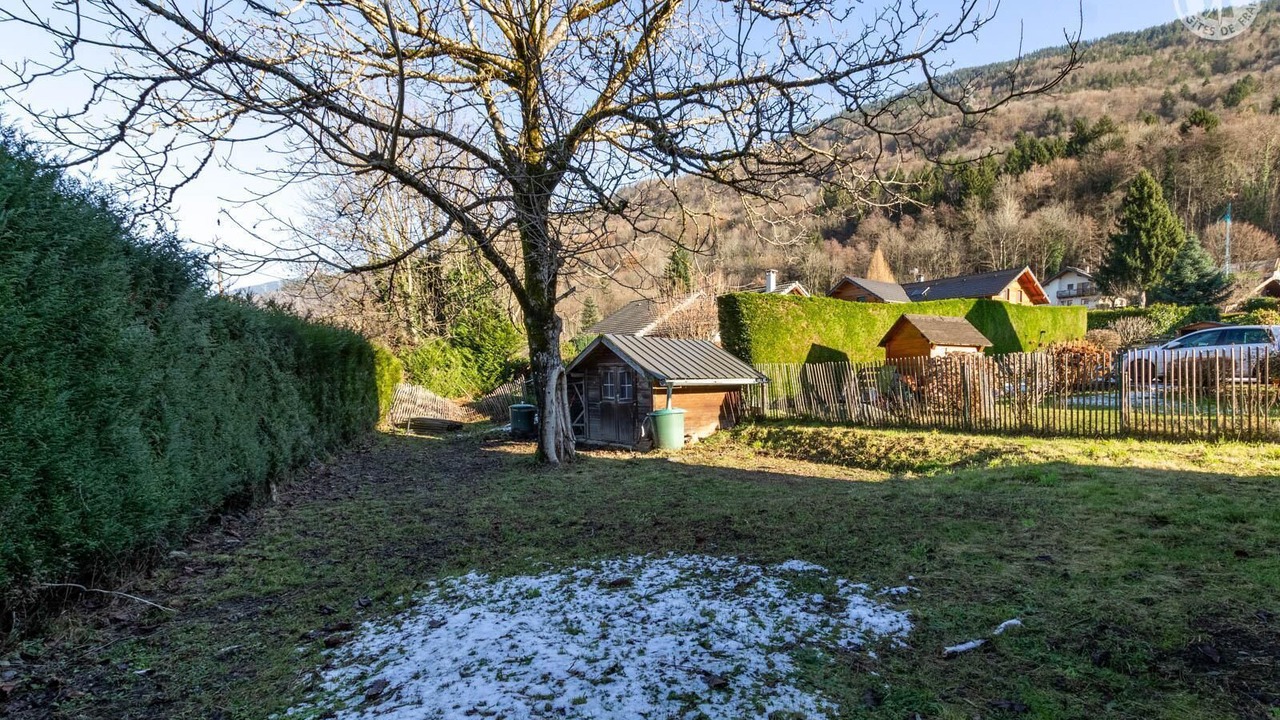 Photo of Outdoor in Monthion