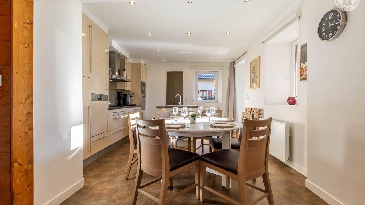 Photo of Others in Monthion