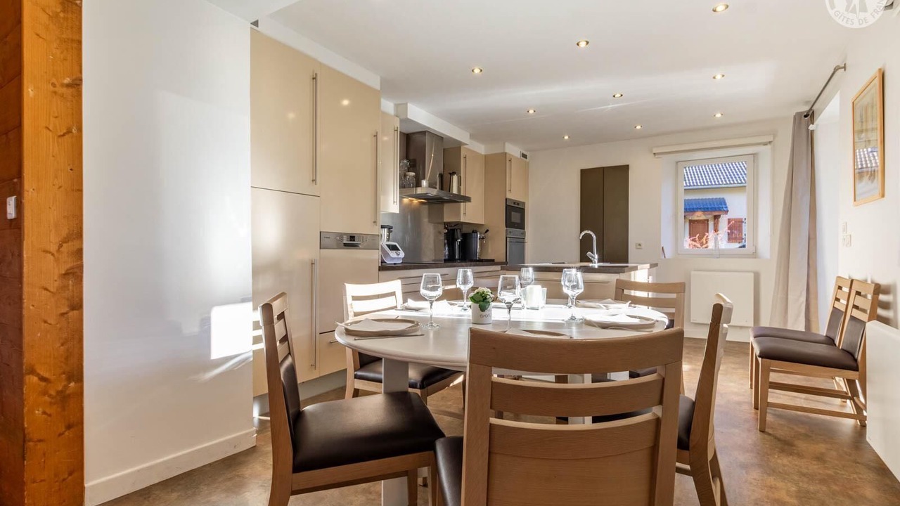 Photo of Others in Monthion