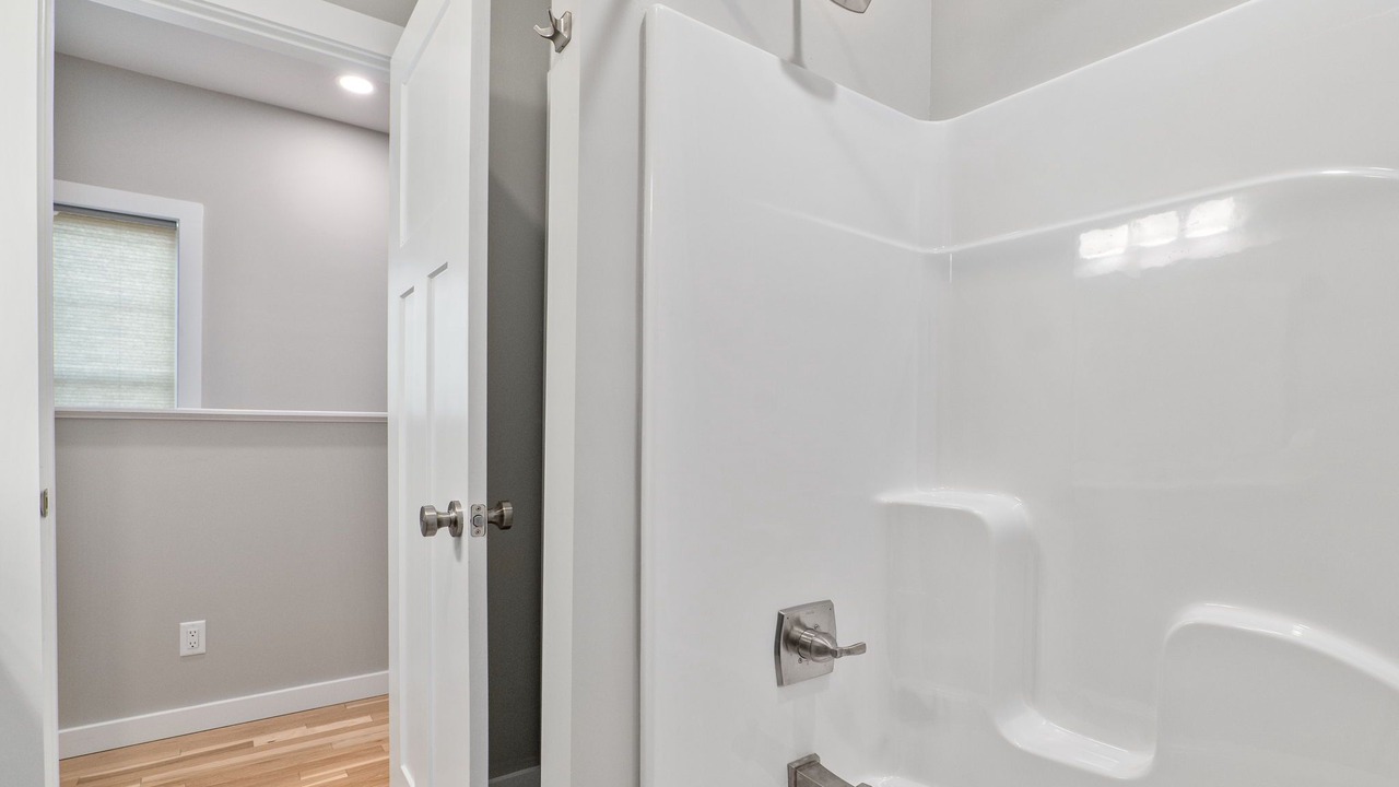 Photo of Bathroom in Stockade Historic District