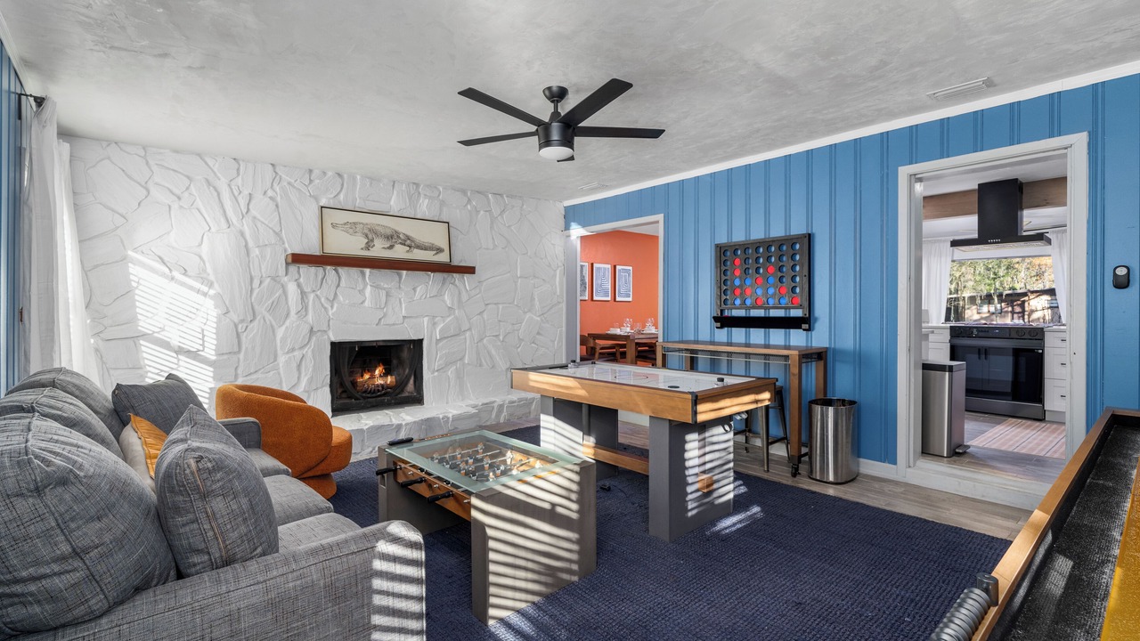 Photo of Livingroom in Gainesville