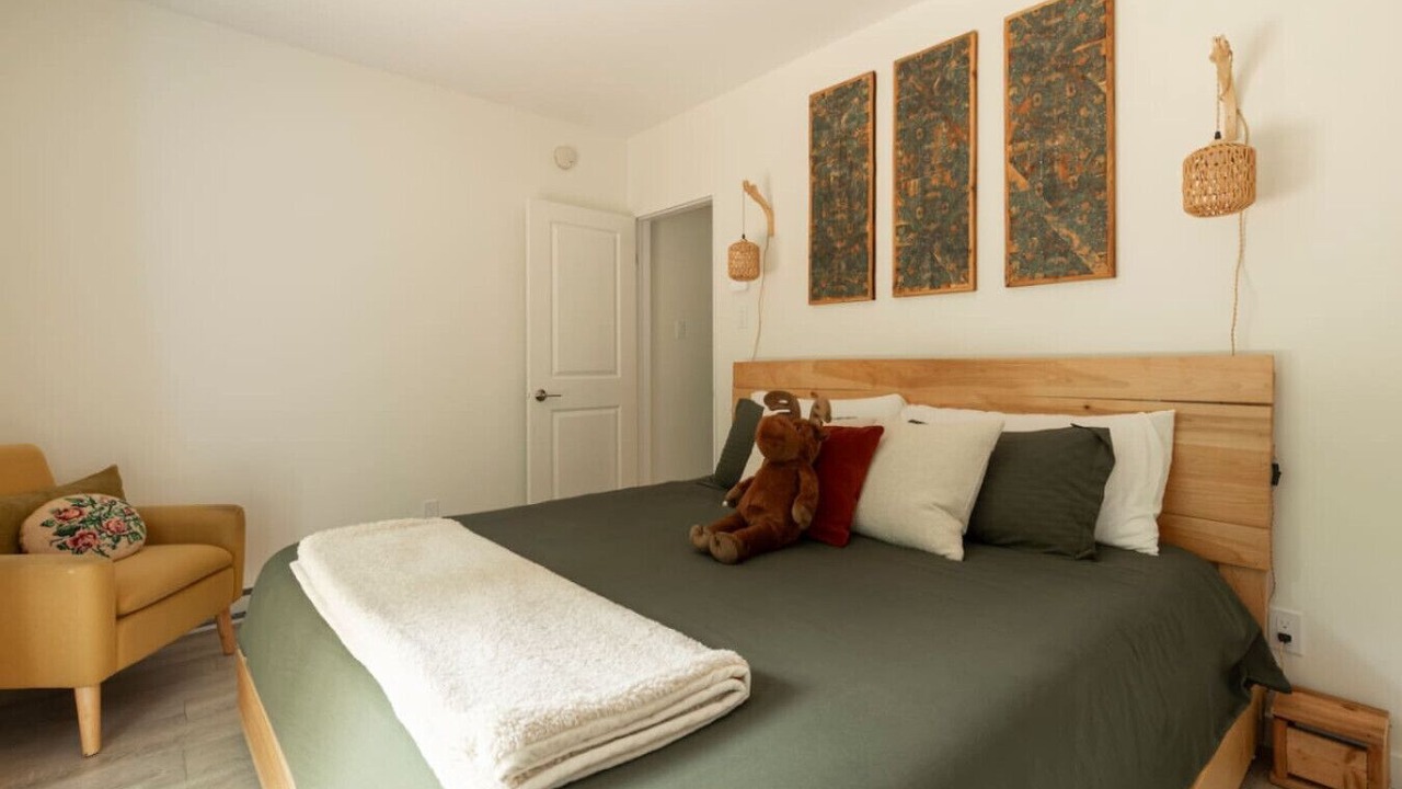 Photo of Bedroom in St-Adolphe-d'Howard