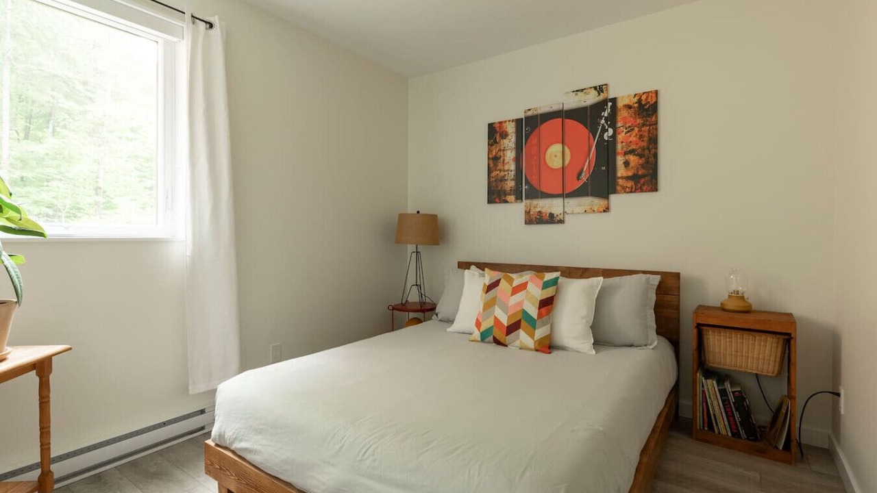 Photo of Bedroom in St-Adolphe-d'Howard