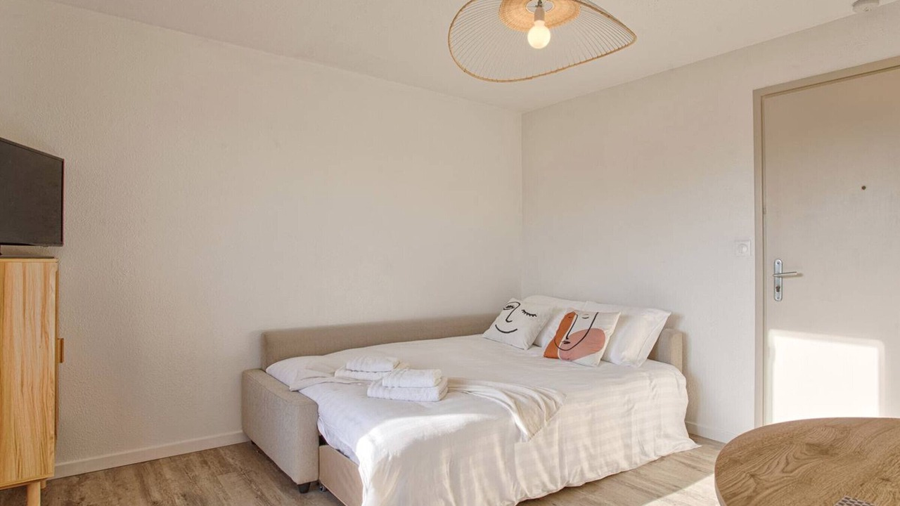 Photo of Bedroom in Le Home