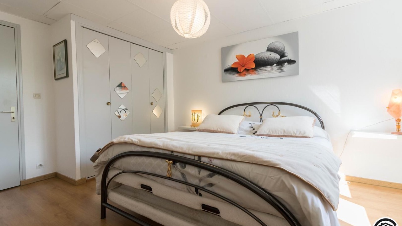 Photo of Bedroom in Saubens