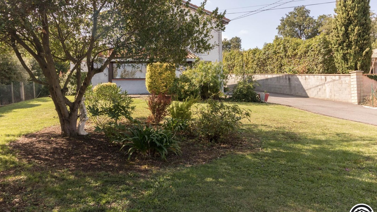Photo of Outdoor in Saubens