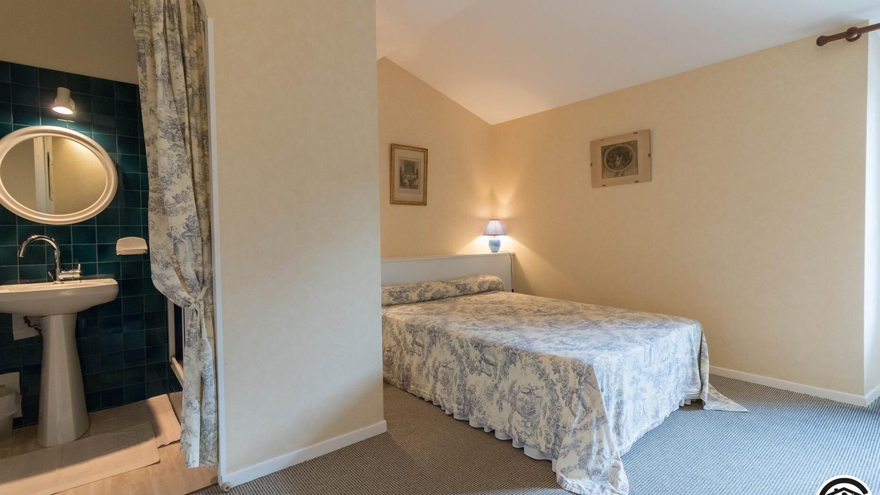 Photo of Bedroom in Saint-Felix-Lauragais