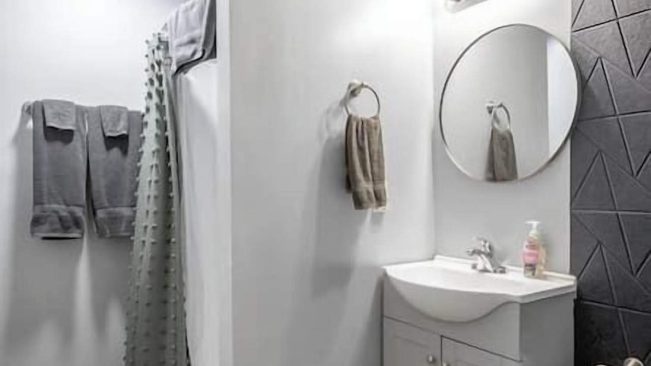 Photo of Bathroom in Rock Spring