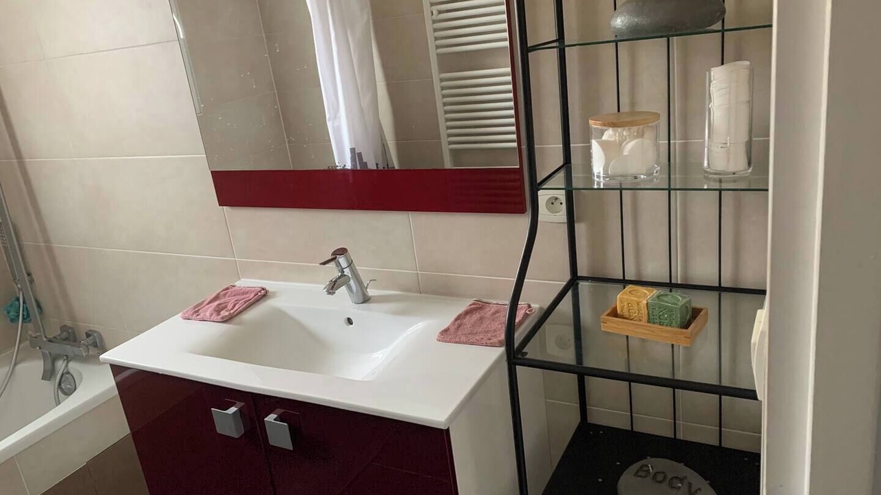 Photo of Bathroom in Jonquieres-Saint-Vincent