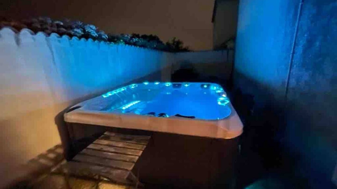 Photo of Outdoor in Jonquieres-Saint-Vincent