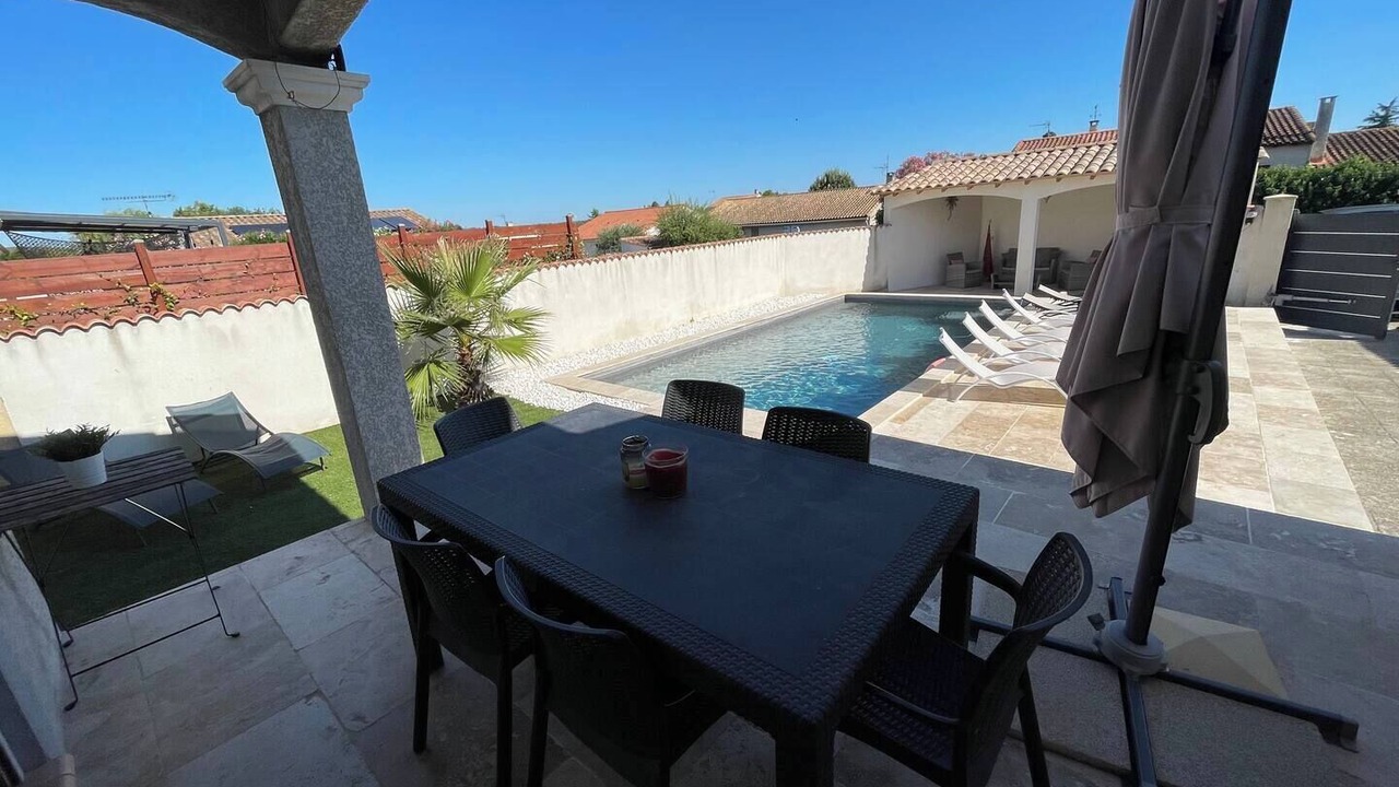 Photo of Outdoor in Jonquieres-Saint-Vincent