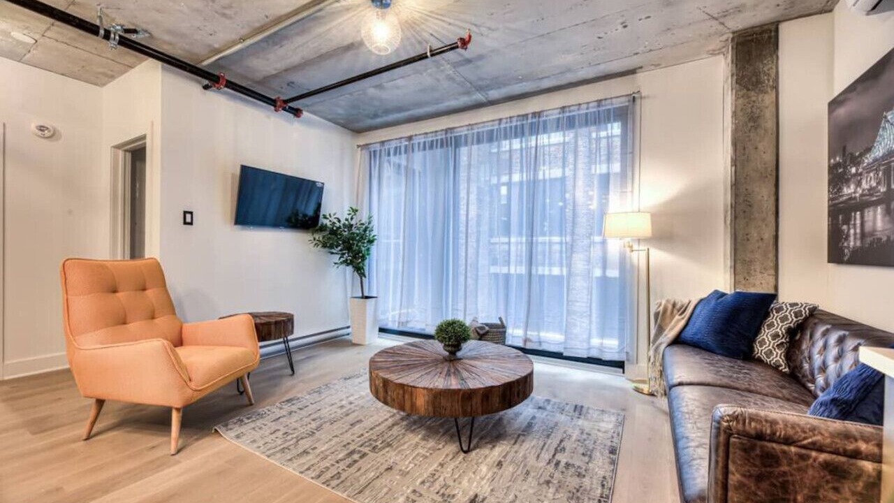 Photo of Livingroom in International District
