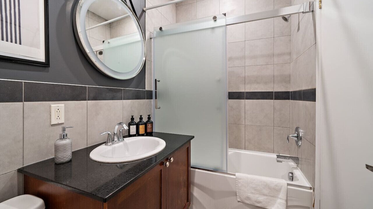 Photo of Bathroom in International District