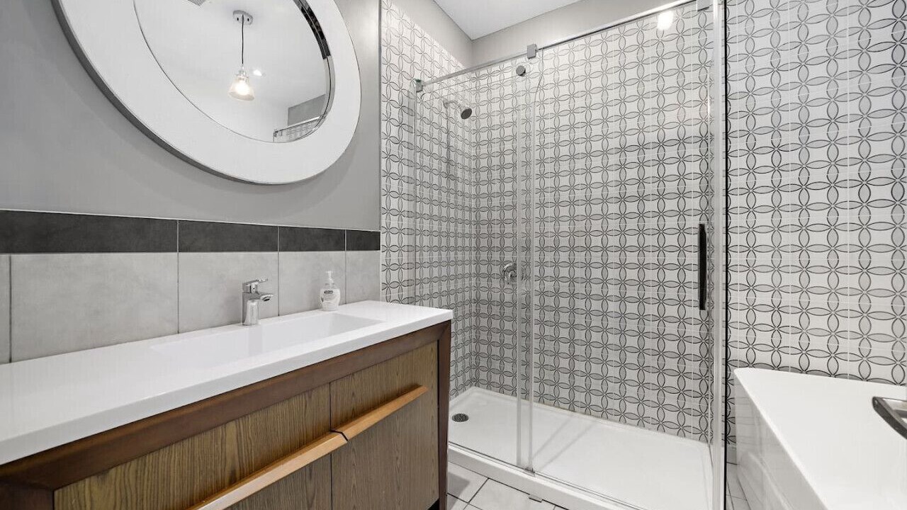 Photo of Bathroom in International District