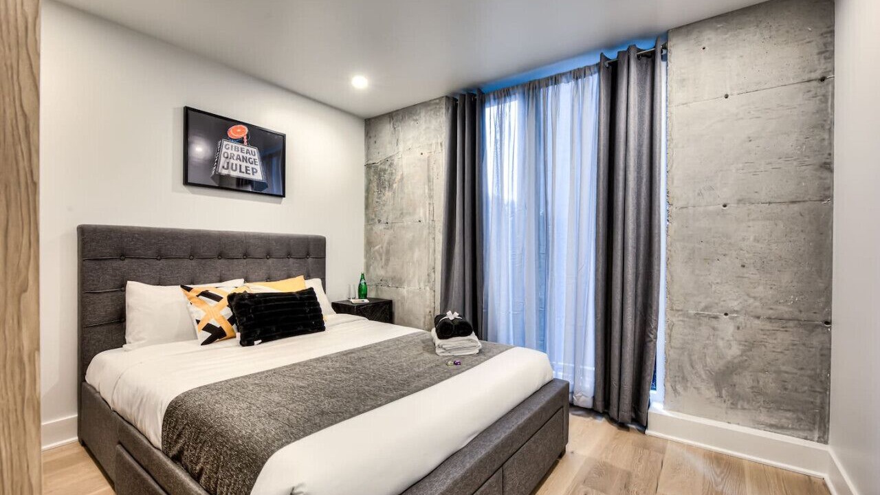 Photo of Bedroom in Old Montreal