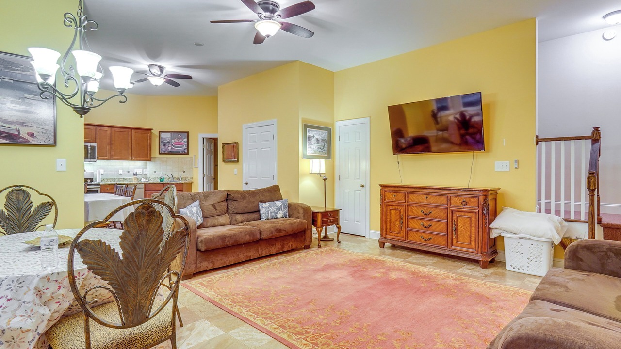 Photo of Livingroom in Westover