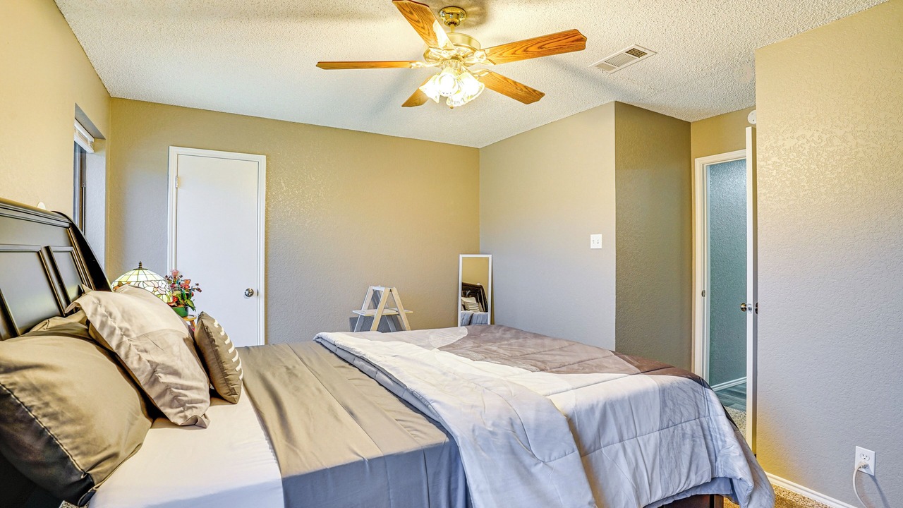 Photo of Bedroom in Alvarado