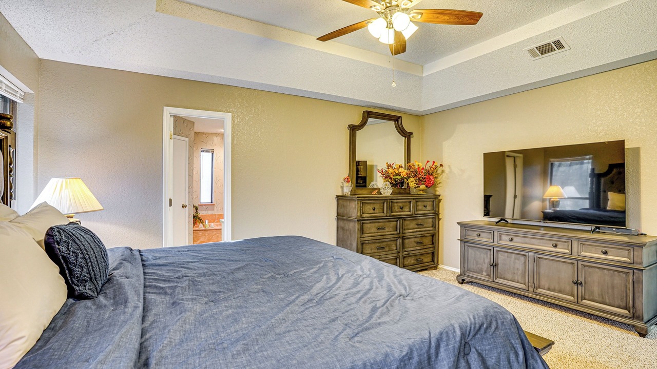 Photo of Bedroom in Alvarado