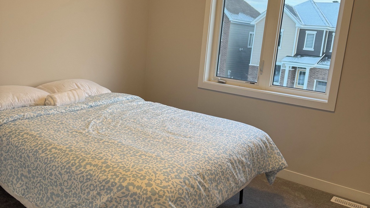 Photo of Bedroom in Ottawa Division