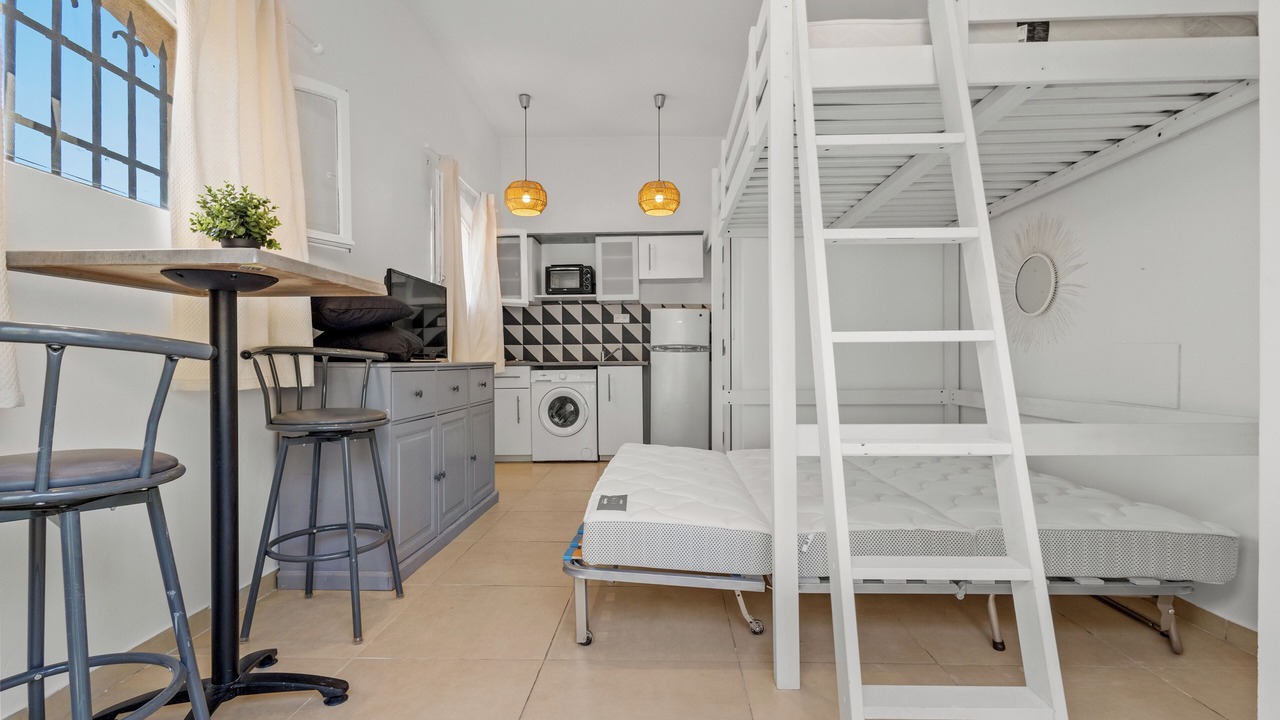 Photo of Bedroom in Theoule-sur-Mer