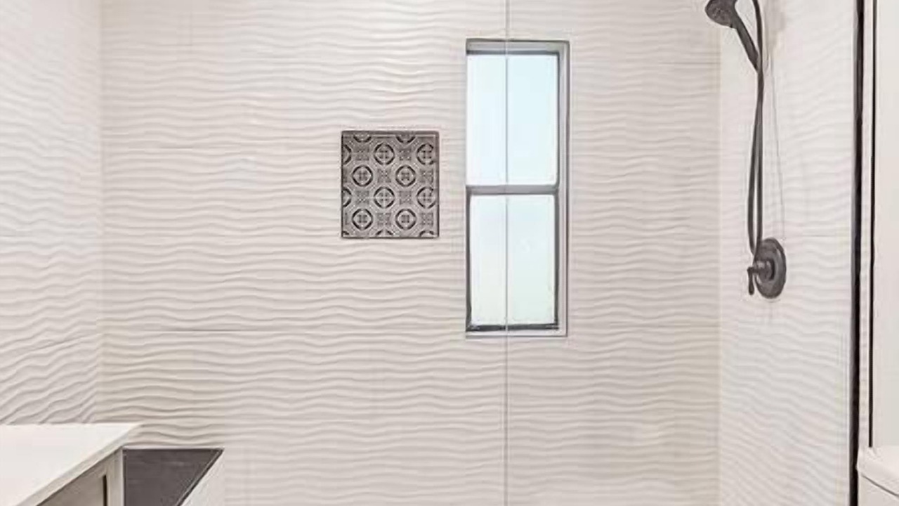 Photo of Bathroom in Porum