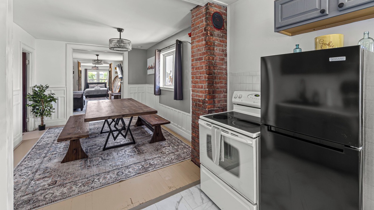 Photo of Others in Buffalo