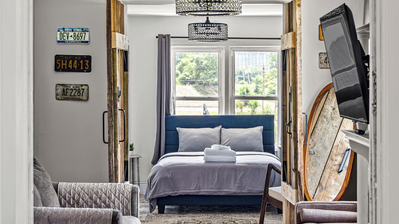 Photo of Bedroom in Buffalo