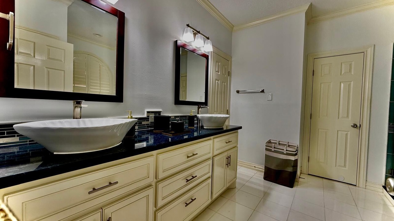 Photo of Bathroom in Atascocita