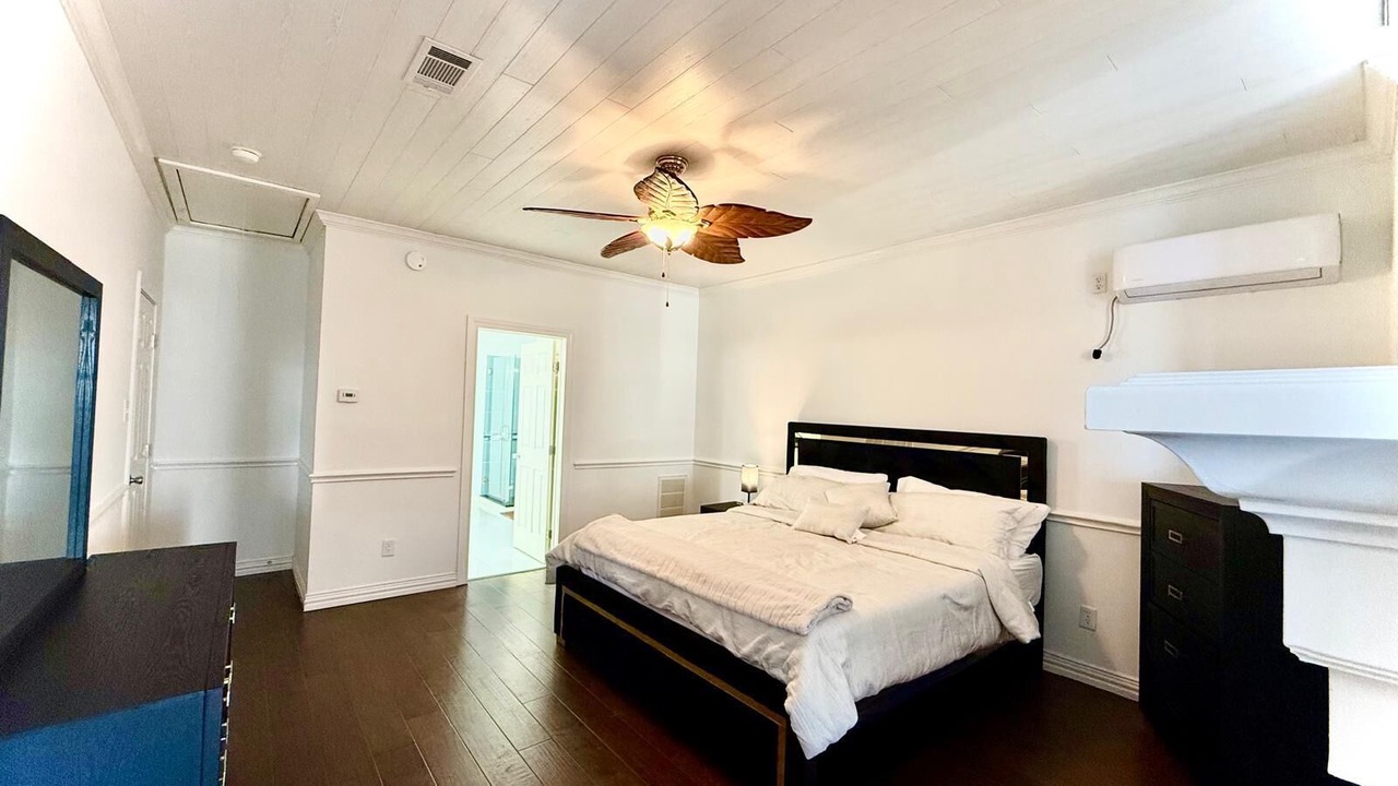 Photo of Bedroom in Atascocita