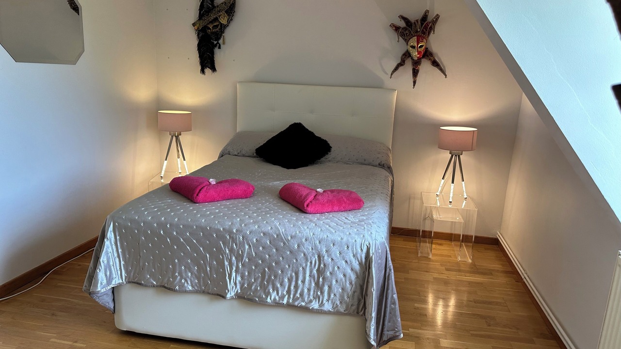 Photo of Bedroom in Villiers-Saint-Georges