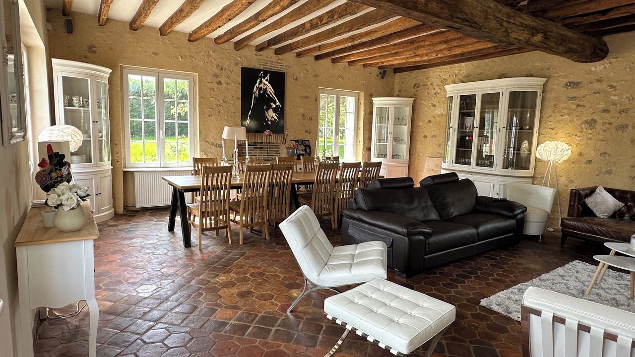 Photo of Livingroom in Villiers-Saint-Georges