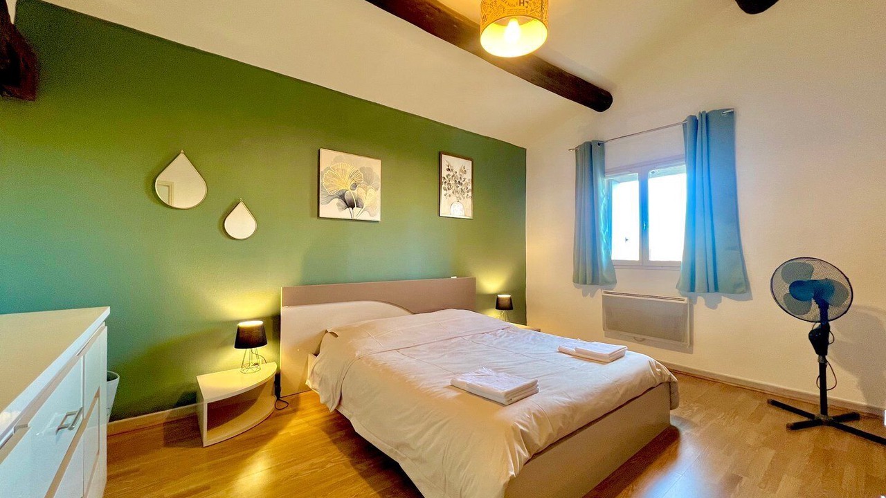 Photo of Bedroom in Uzes