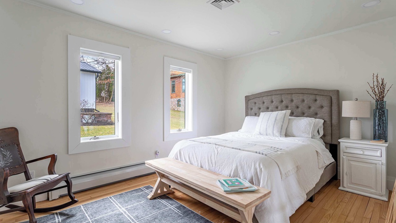 Photo of Bedroom in Middle Hope