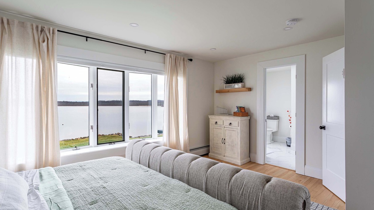 Photo of Bedroom in Middle Hope