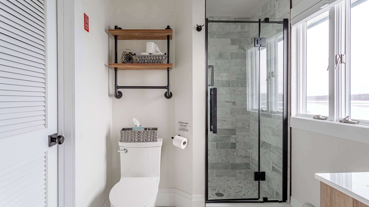 Photo of Bathroom in Middle Hope