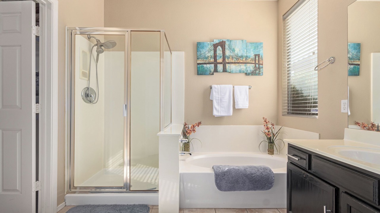 Photo of Bathroom in Garden Lakes