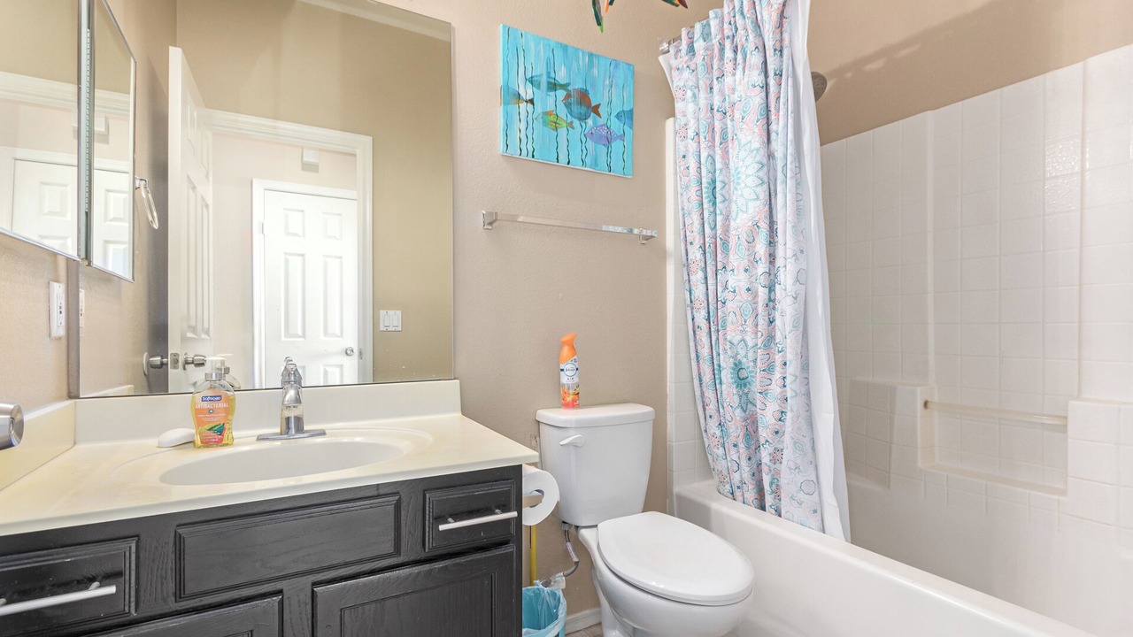 Photo of Bathroom in Garden Lakes