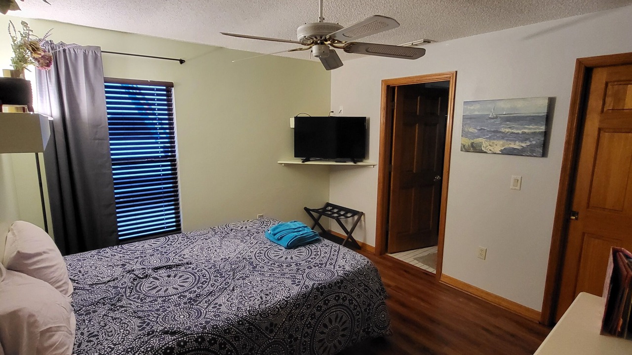 Photo of Bedroom in DeBary