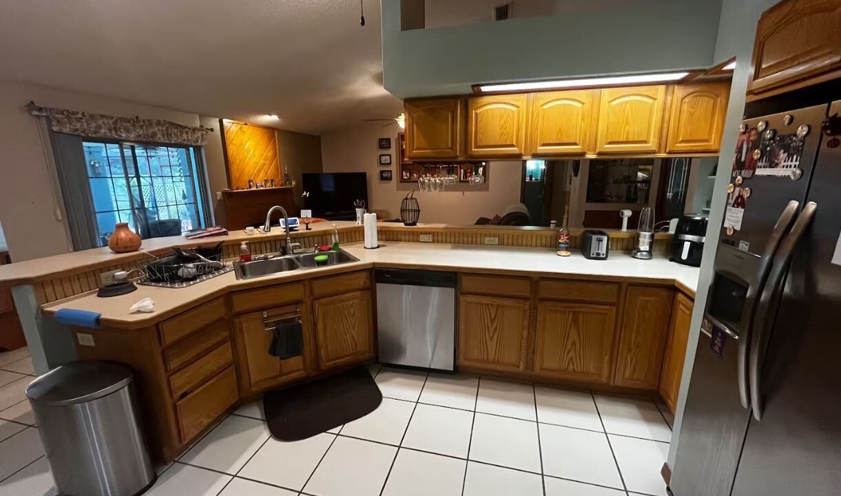 Photo of Kitchen in DeBary
